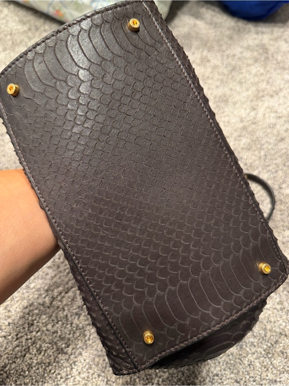 coccinelle Snakeskin-embossed leather shoulder bag EUC - Picture 6 of 8
